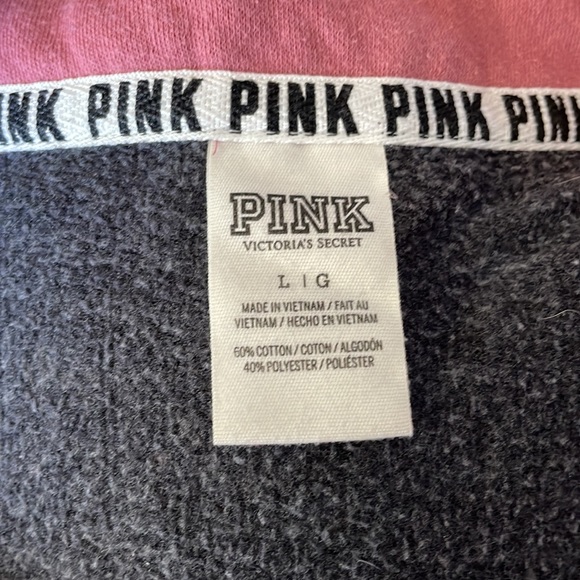 VS PINK 1/4 Zip Pull Over- L - Picture 3 of 3